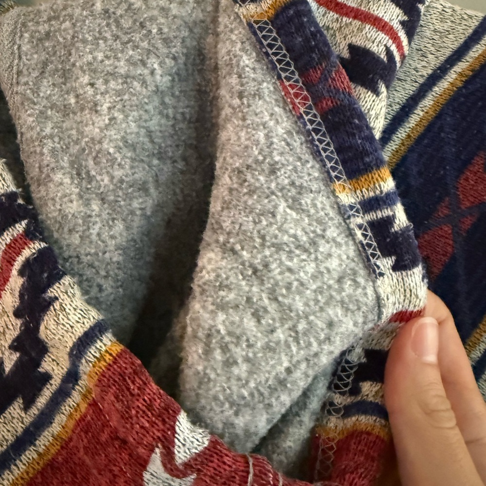 Multicolor Patterned Hoodie - Picture 4 of 4